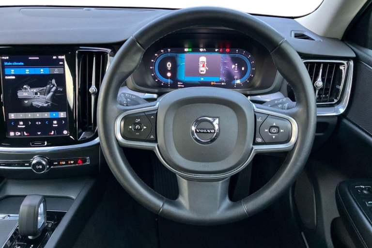 2022 Volvo V60 2.0 B3P Core 5dr Auto [7 speed] Estate PETROL Automatic