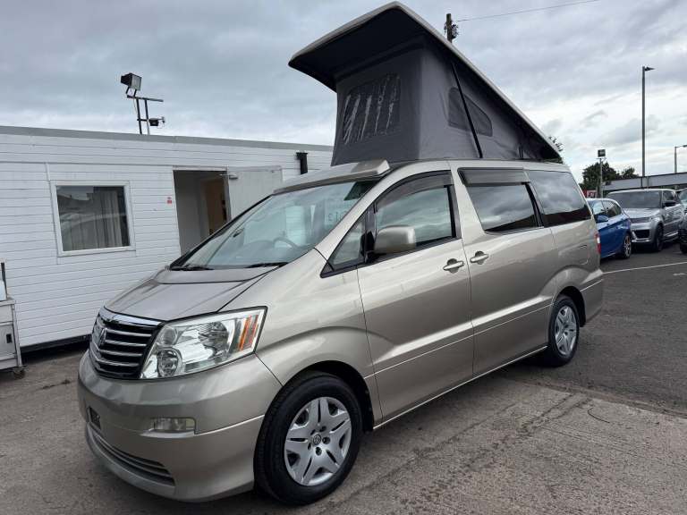 2004 Toyota Alphard Petrol