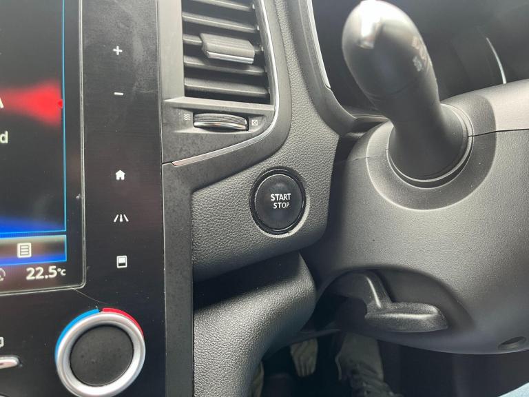 2017 Renault Megane 1.5 dCi Dynamique S Nav 5dr HATCHBACK DIESEL Manual