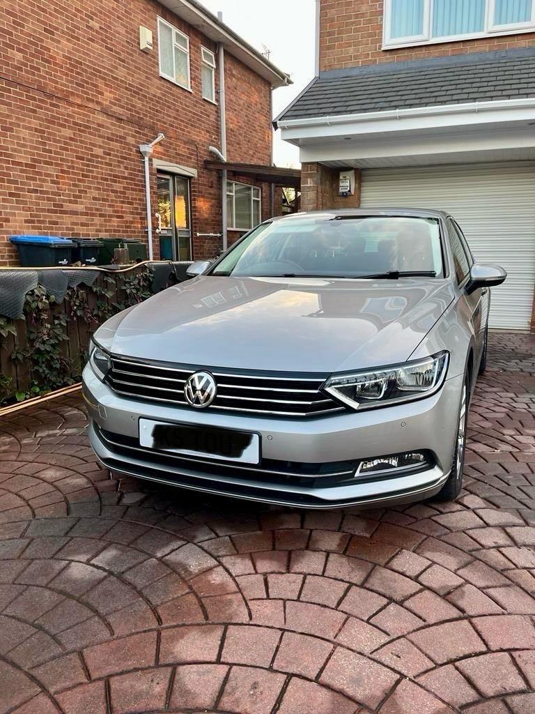 Volkswagen, PASSAT, Saloon, 2015, Manual, 1968 (cc), 4 doors