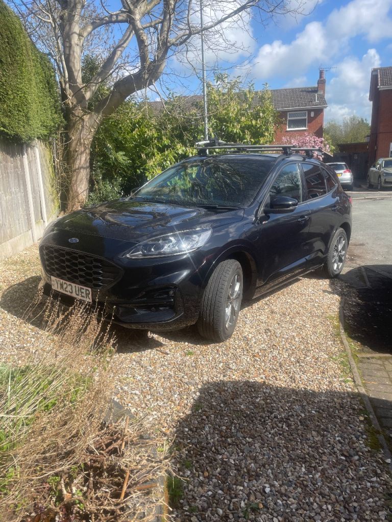 Ford Kuga 2.5 2023 Hybrid Automatic
