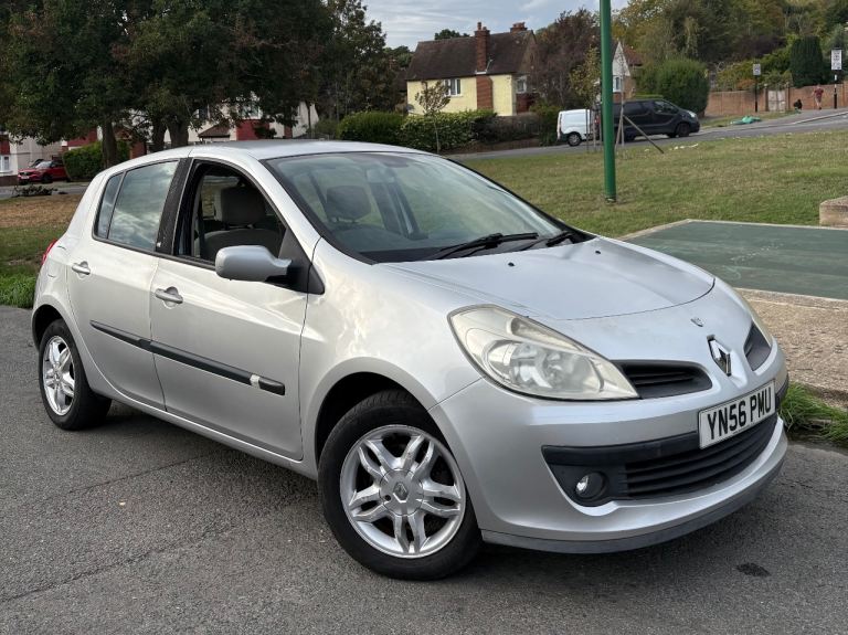 Renault, CLIO, Hatchback, 2007, Manual, 1390 (cc), 5 doors