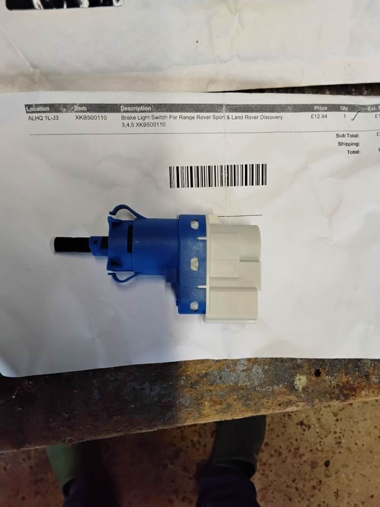 Discovery brake switch