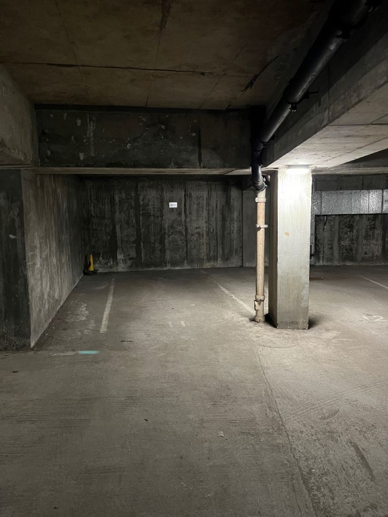 Secure parking space under residential building EH4 3BR