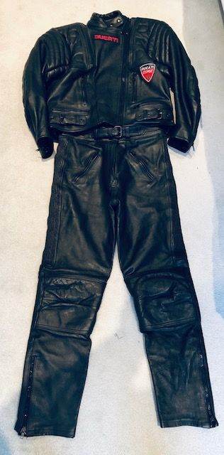 Unisex Two 2-Piece Motorcycle Leathers Race Suit, Jacket Trousers, black, 42 UK, 52 euro, CE Armour