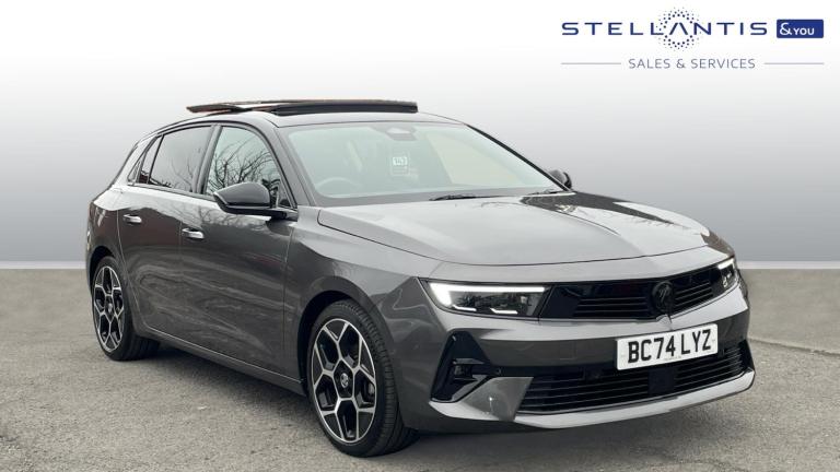 2025 Vauxhall Astra 1.2 Turbo Ultimate Hatchback 5dr Petrol Auto Euro 6 (s/s) (130 ps) Hatchback ...