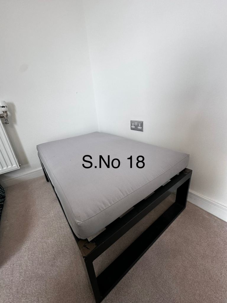 Leg Rest with Metal Frame with Grey Mattress – Good Condition
