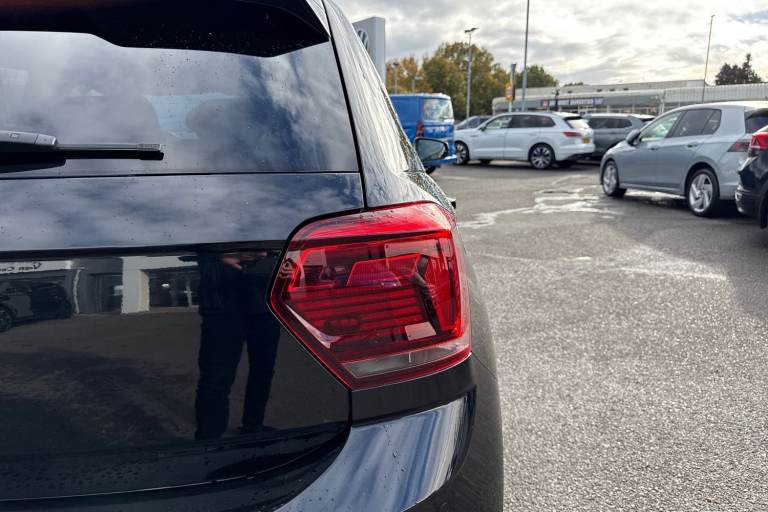 2020 Volkswagen Polo 1.0 TSI 115 R-Line 5dr Hatchback PETROL Manual