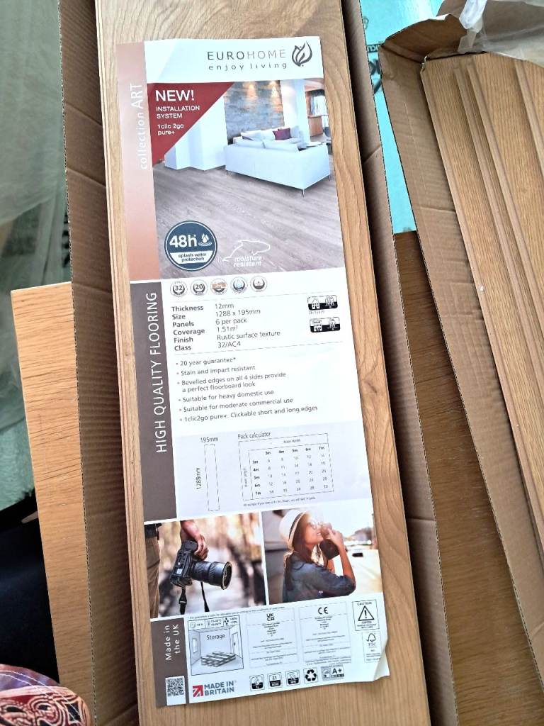 Sherwood Oak - Eurohome Vario+ 12mm Laminate Flooring