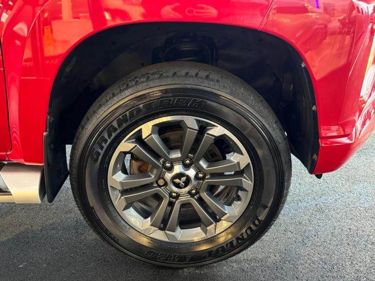 2020 Mitsubishi L200 Double Cab DI-D 150 Warrior 4WD Auto PICK UP DIESEL Automatic