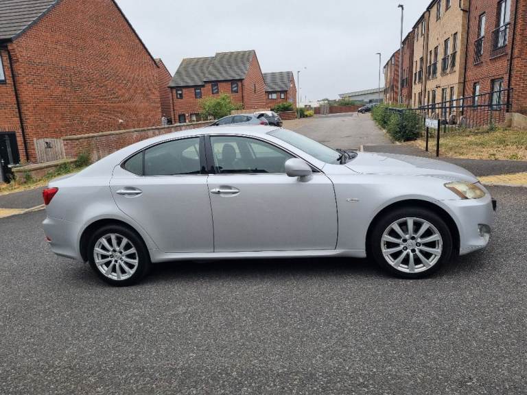 LEXUS Is 220D Se 2.2 DIESEL