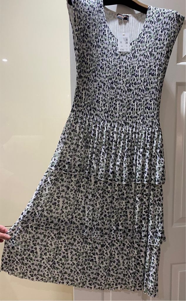 Anna Rose Printed Layered Chiffon Midi Dress M