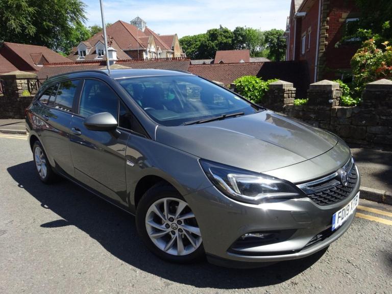 2019 Vauxhall Astra 1.6 CDTi ecoTEC BlueInjection Tech Line Nav Sports Tourer Euro 6 (s/s) 5dr ES...