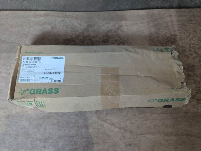 Grass Pull out Drawer 450mm (Novo Pro Deluxe)