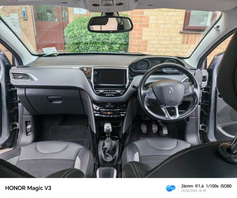 Peugeot, 2008, Hatchback, 2019, Manual, 1199 (cc), 5 doors
