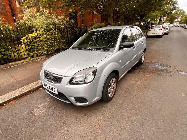 Kia, RIO, Hatchback, 2011, Manual, 1399 (cc), 5 doors