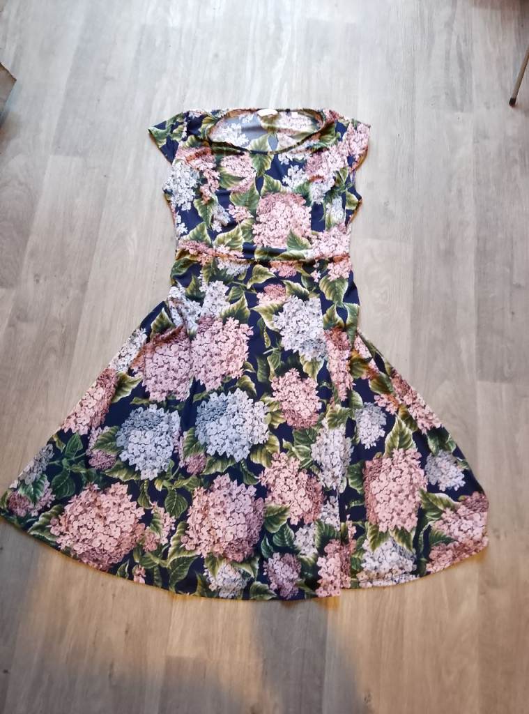 Julipa Floral Summer Dress – Good Condition