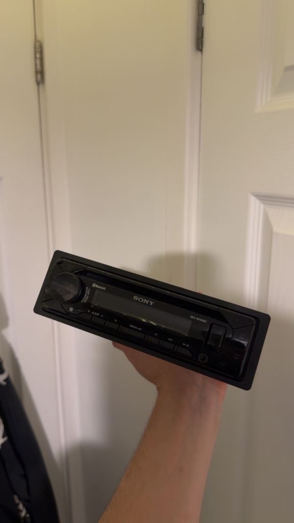 Sony Car Stereo Head Unit – Black, Good Condition