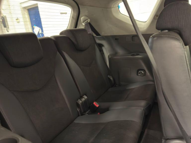 2014 Toyota Prius+ 1.8 VVT-h Icon CVT Euro 5 (s/s) 5dr MPV Petrol/Electric Hybrid Automatic