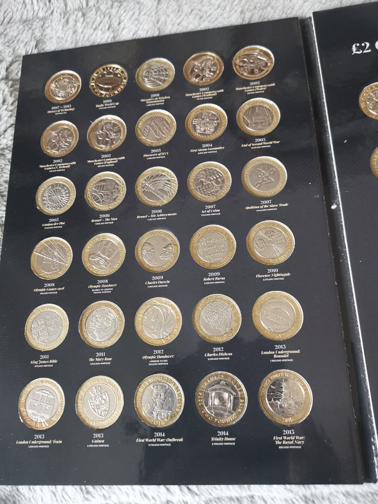 £2 collection albums x4 ,