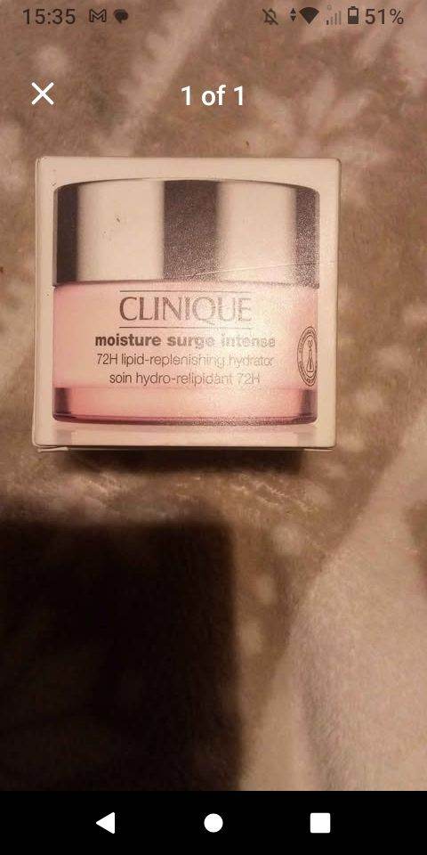 Clinique moisture surge intense 