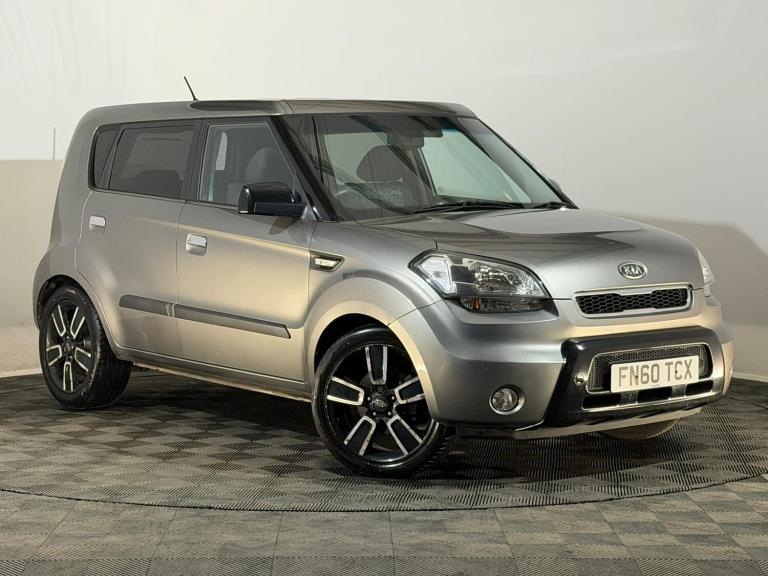 2010 KIA SOUL TEMPEST CRDI 1.6 DIESEL 5 DOOR HATCHBACK 130 BHP SERVICE HISTORY