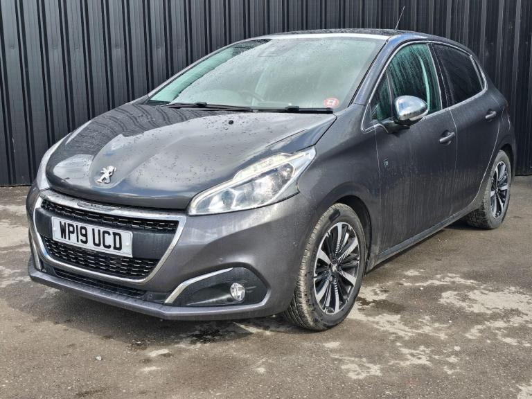 2019 Peugeot 208 1.2 PureTech 82 Tech Edition 5dr [Start Stop] HATCHBACK PETROL Manual