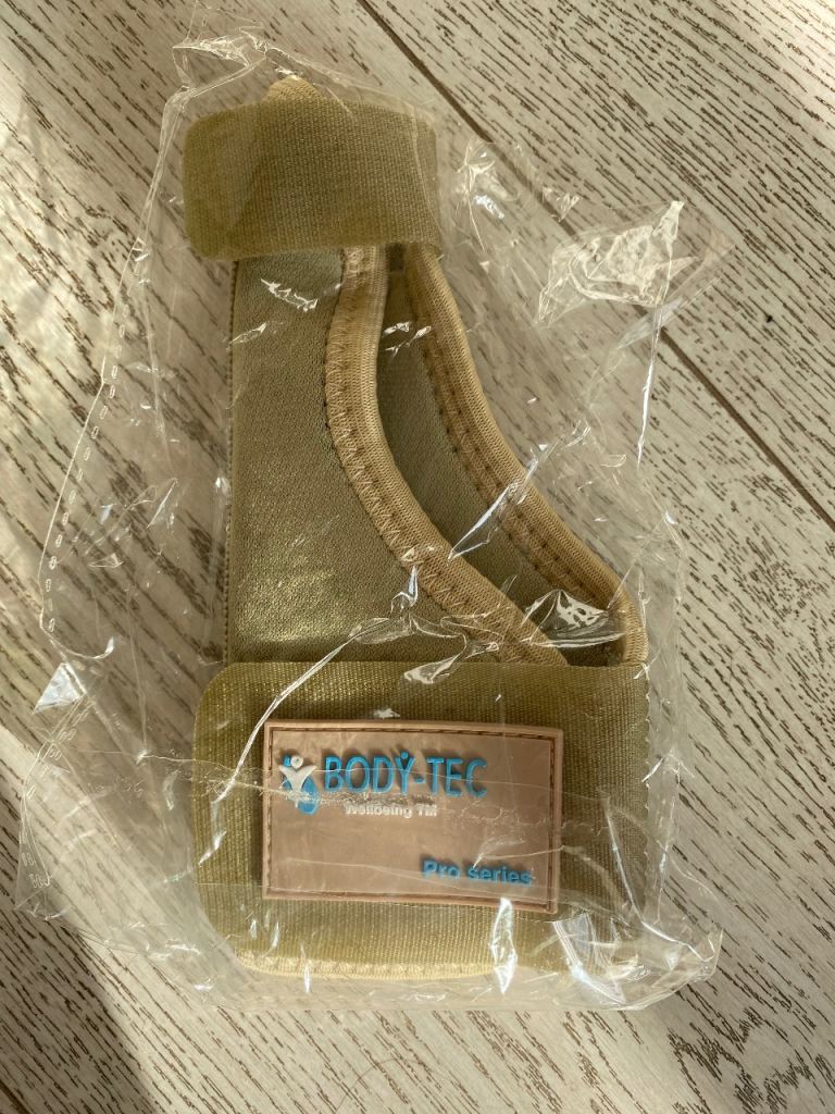 Bio Tec Thumb Support New Beige