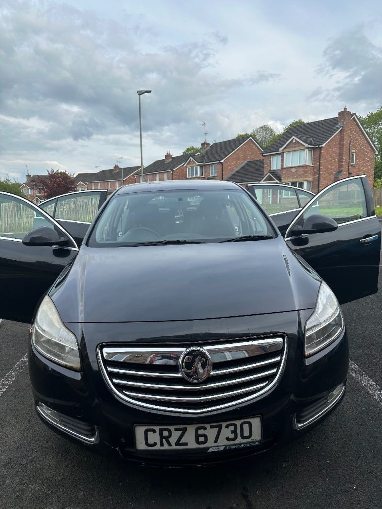 Vauxhall, INSIGNIA, Hatchback, 2011, Manual, 1956 (cc), 5 doors
