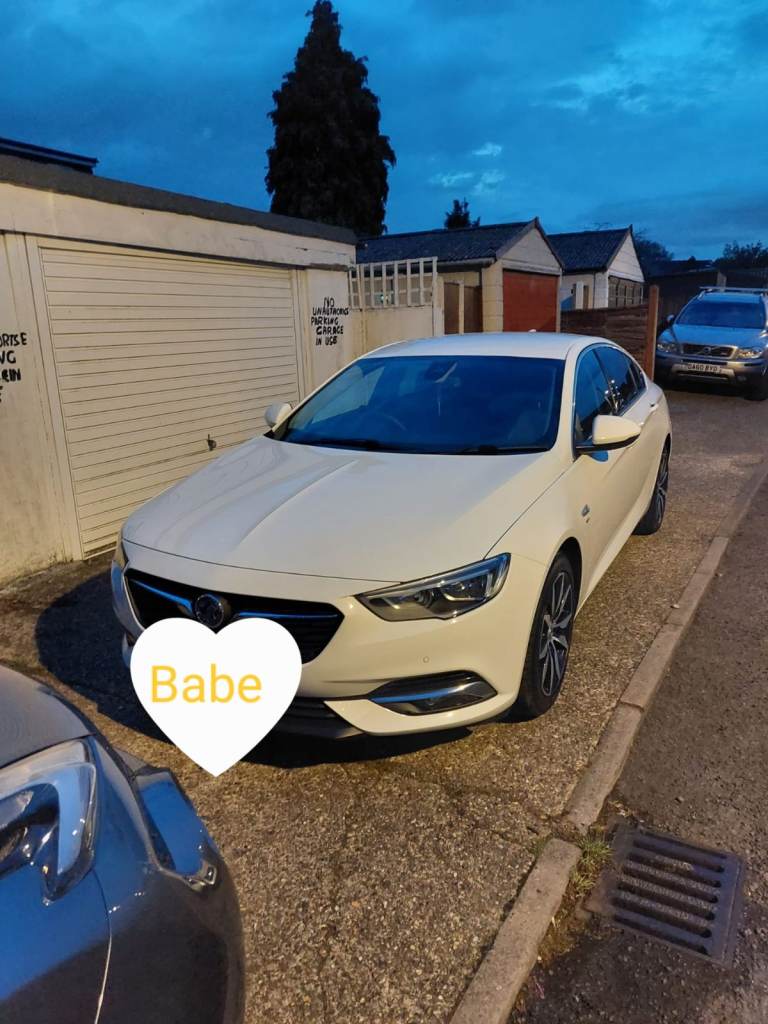 Vauxhall, INSIGNIA, Hatchback, 2017, Manual, 1490 (cc), 5 doors