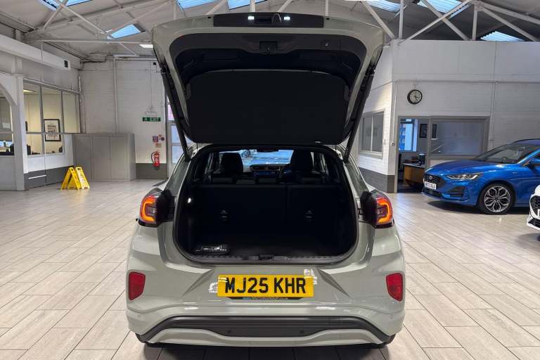 2025 Ford Puma 1.0 EcoBoost Hybrid mHEV ST-Line X 5dr HATCHBACK PETROL Manual