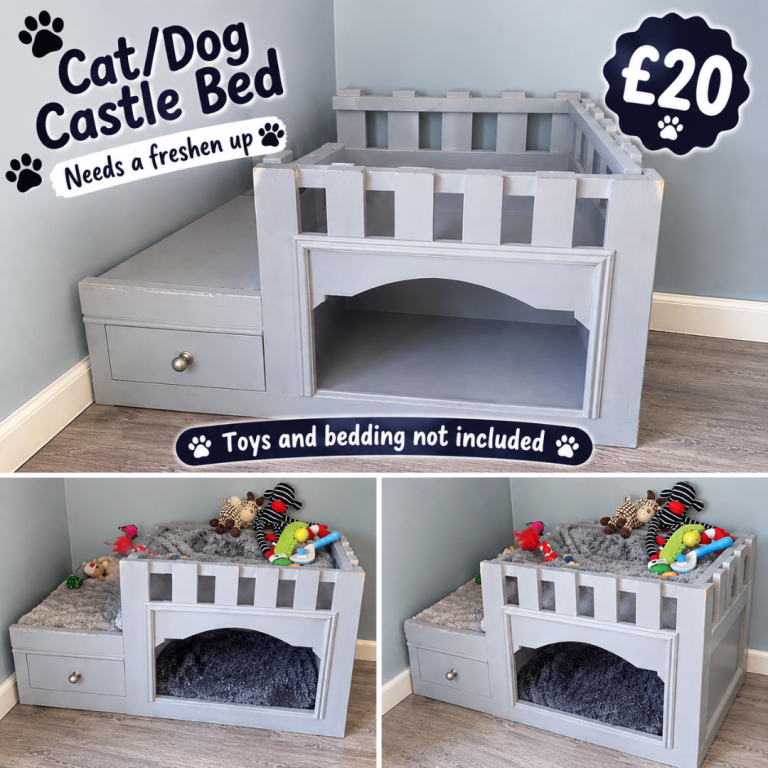 Cat/dog bed - castle theme 