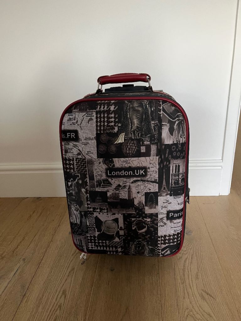 Small 2 wheel suitcase