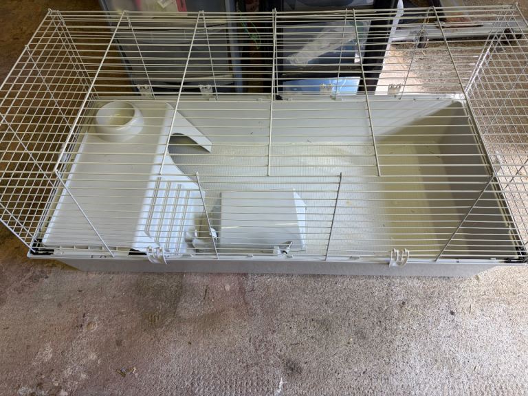 Used Rabbit Cage 