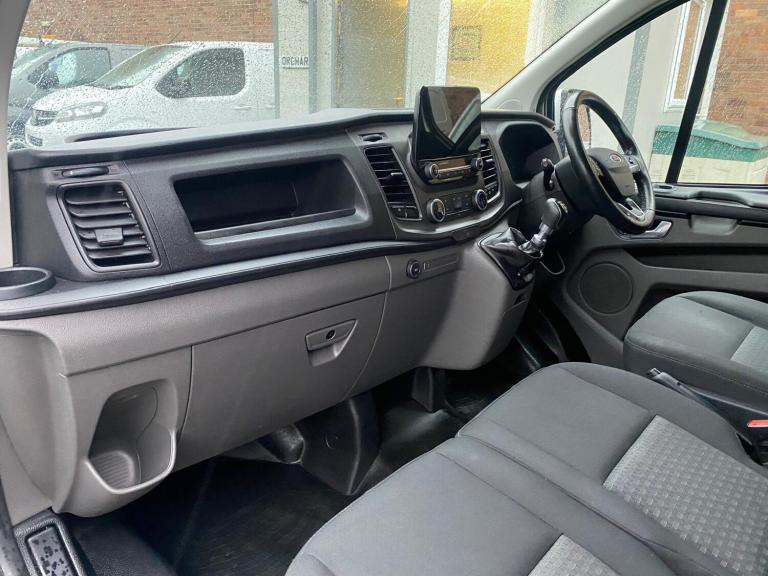 2020 70Reg Ford Transit Custom LWB LTD Hybrid 2.0TDCi Euro6 Air Con SAT NAV +VAT