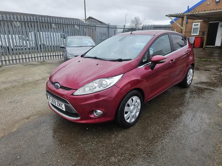 FORD FIESTA 1.4 Titanium Individual 2009