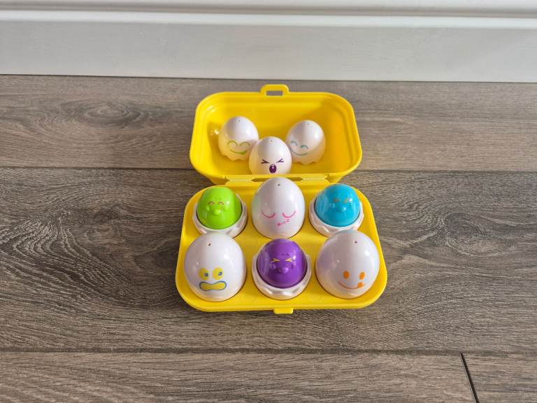 Kids egg/chick toy. Collection only. 
