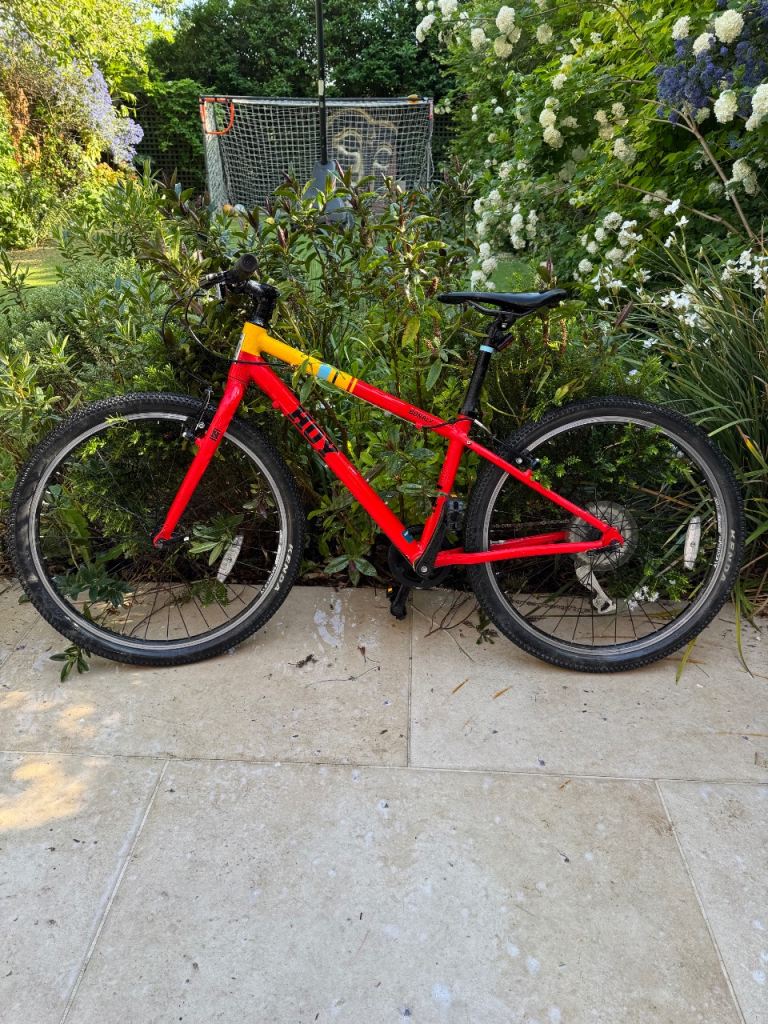 HOV Bonaly Super Light 24 inch kids Bike