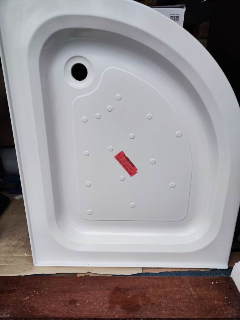 Stone shower tray 900 x 760mm new unused in white