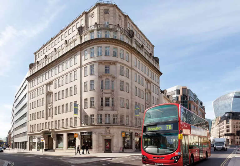 7 to 136 Person Private Office Suites to rent in *Aldgate*, City of London E1