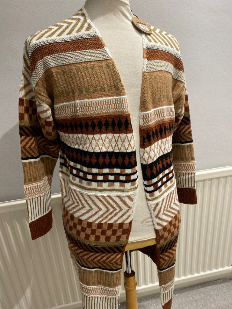 Jaase Brown and Tan and Beige women’s Cardigan size M/L