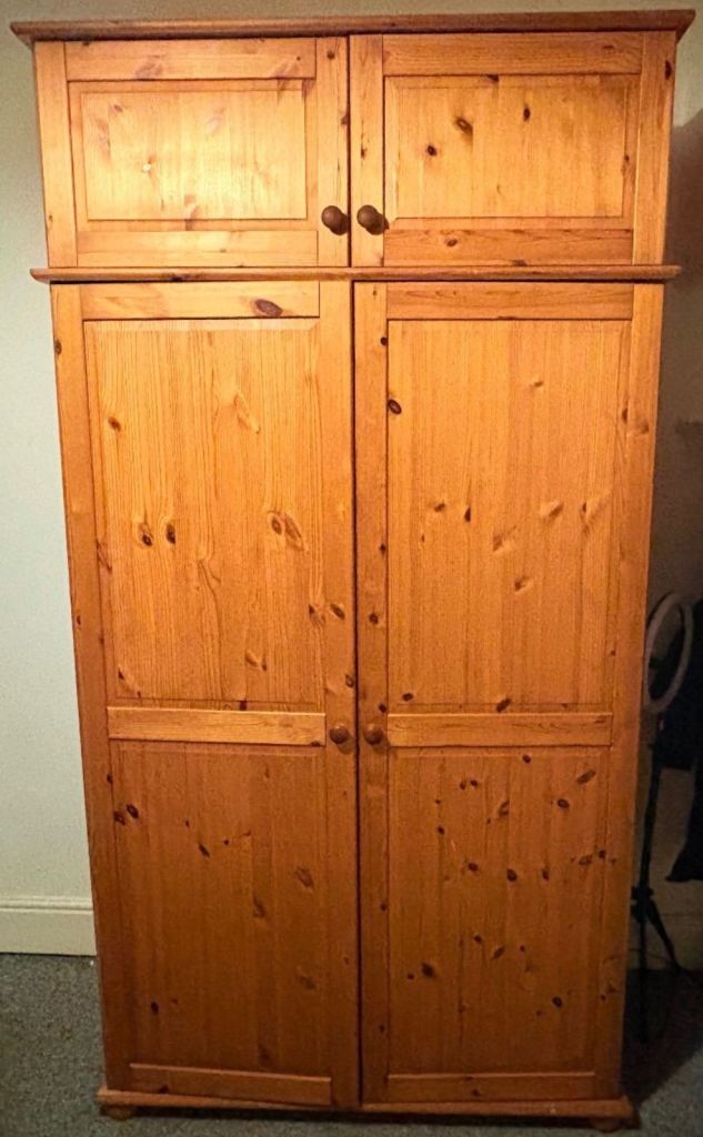 2x Wardrobe. 