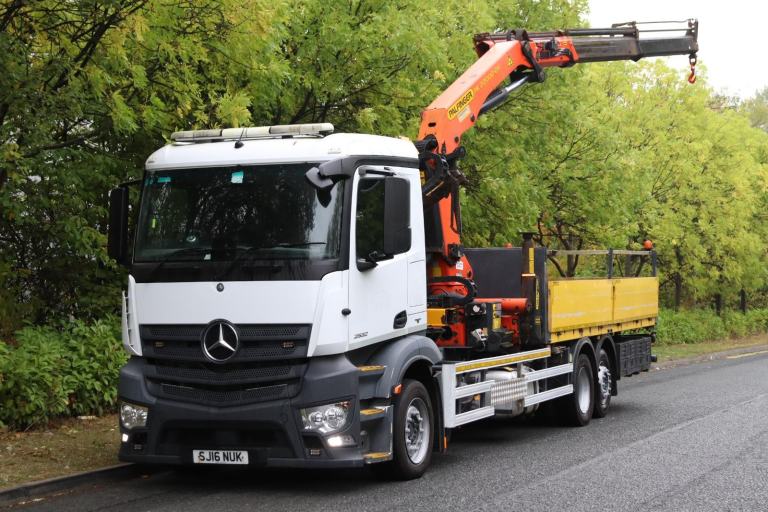 MERCEDES ACTROS 2532 6X2 CRASH BARRIER / ORTECO PILE DRIVER TRUCK (2016)