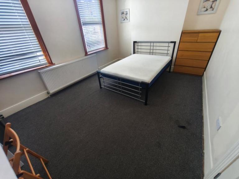 ✨Spacious Double Rooms Available – Wood Green, N22📍Garden Access🌿