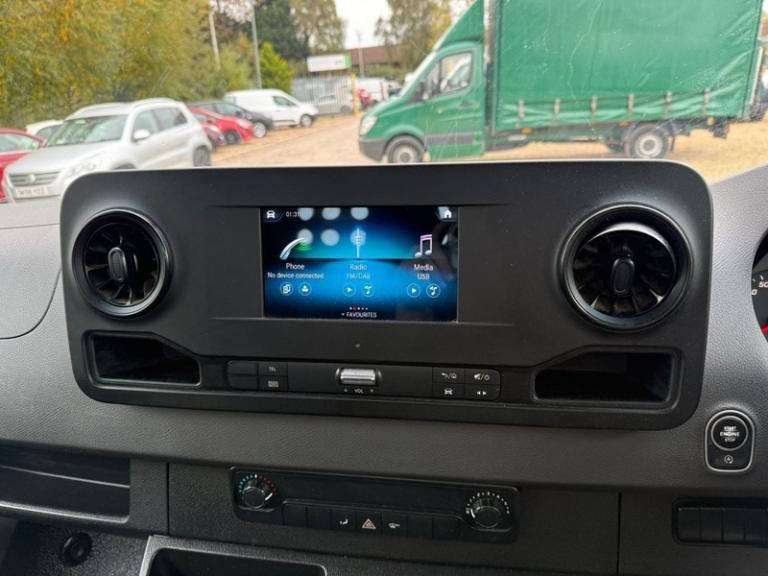 2022 Mercedes-Benz Sprinter 315 2.0 CDI Progressive L3 LWB 14ft DROPSIDE TAIL LIFT - WHITE Dropsi...