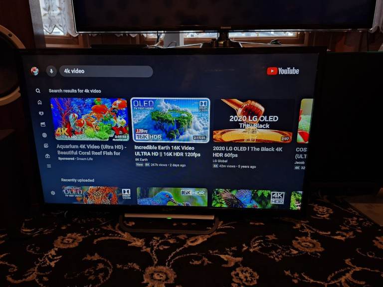 SONY BRAVIA KDL-32R433B 1080P HD TV 