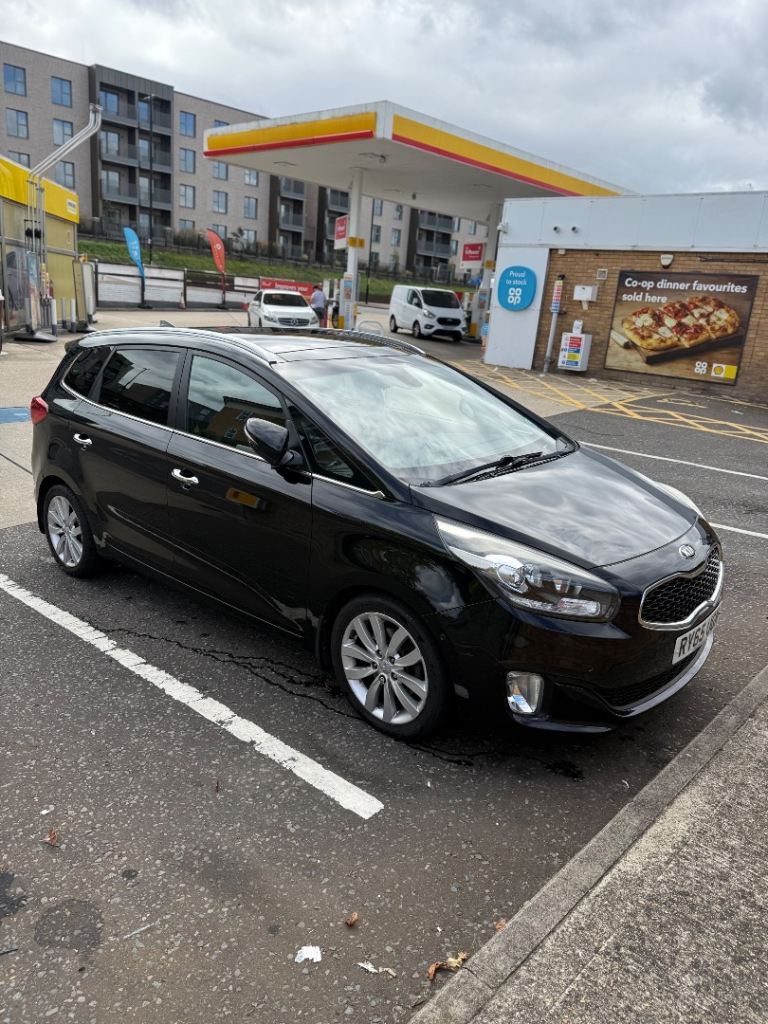 Kia,CARENS,2015(65),ULEZ FREE,AUTOMATIC, 1.7 Diesel, 7 seats.