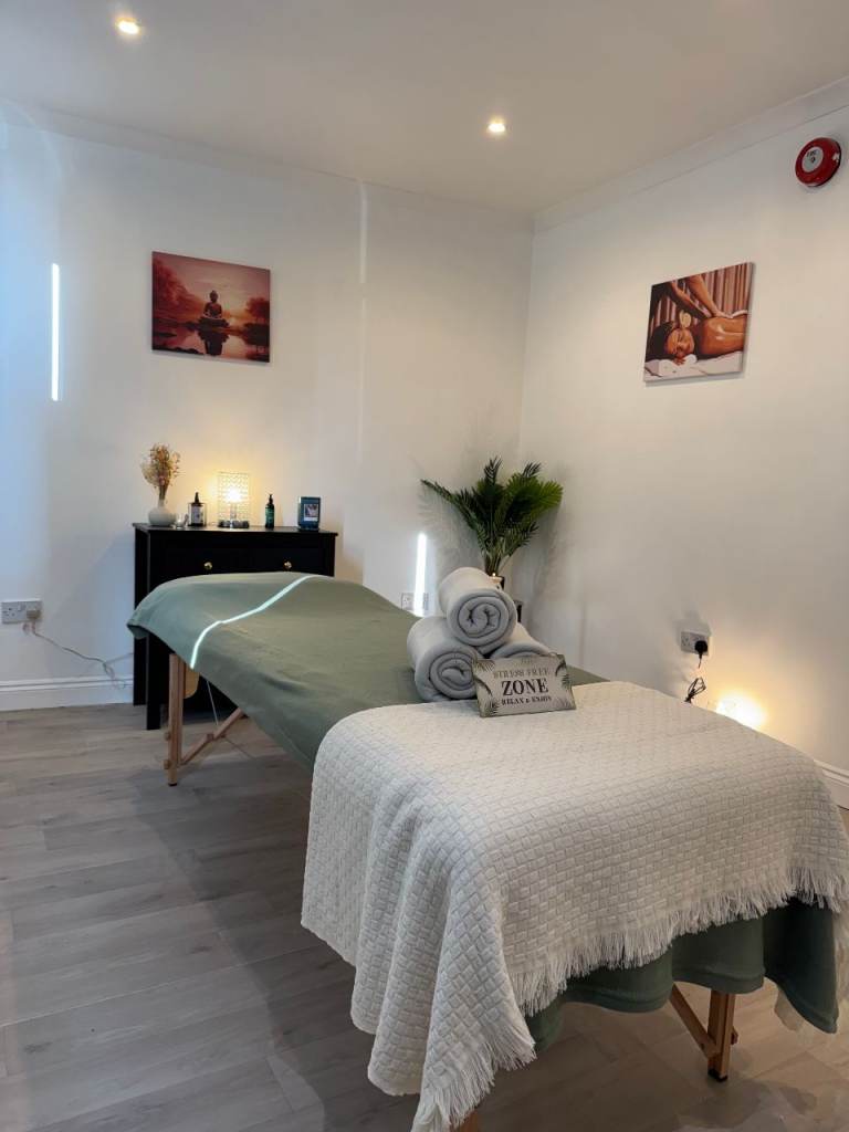 A newly renovated treatment room to let 
