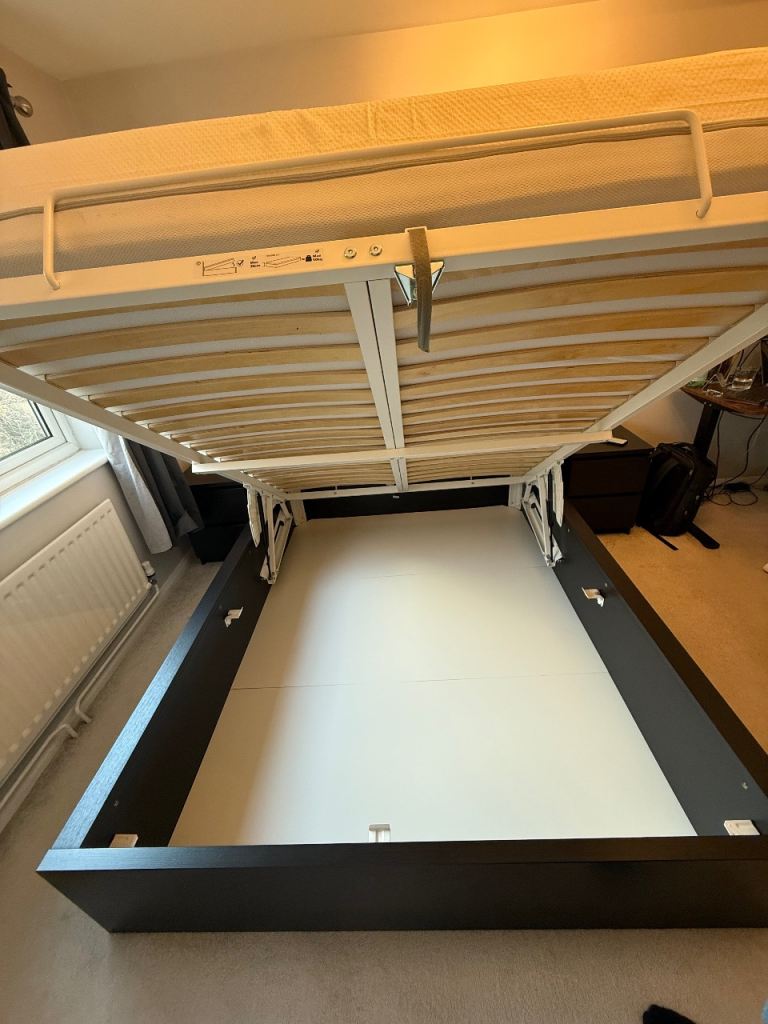 King size bad, bed side tables and mattress