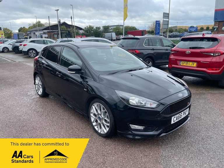 2017 Ford Focus ST-LINE Hatchback Petrol Manual